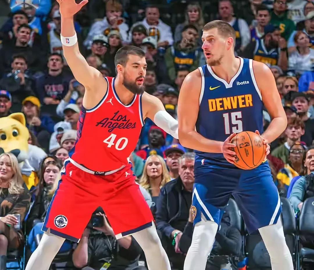 NBA这季后赛，现在真成了“裁判联盟”！快船掘金这系列赛，裁判报告都快成掘金的“