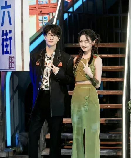 #许嵩被曝将与冯禧9月9日举办婚礼#那我实在是太期待了，双方当事人都没有回应，虽