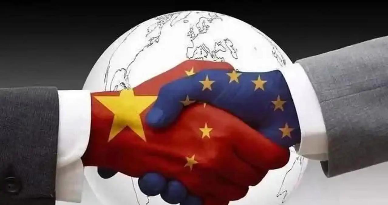 很多人一直想不清楚一个问题，为什么中国实力如此强大却连一个盟友都没有？当美国拉着