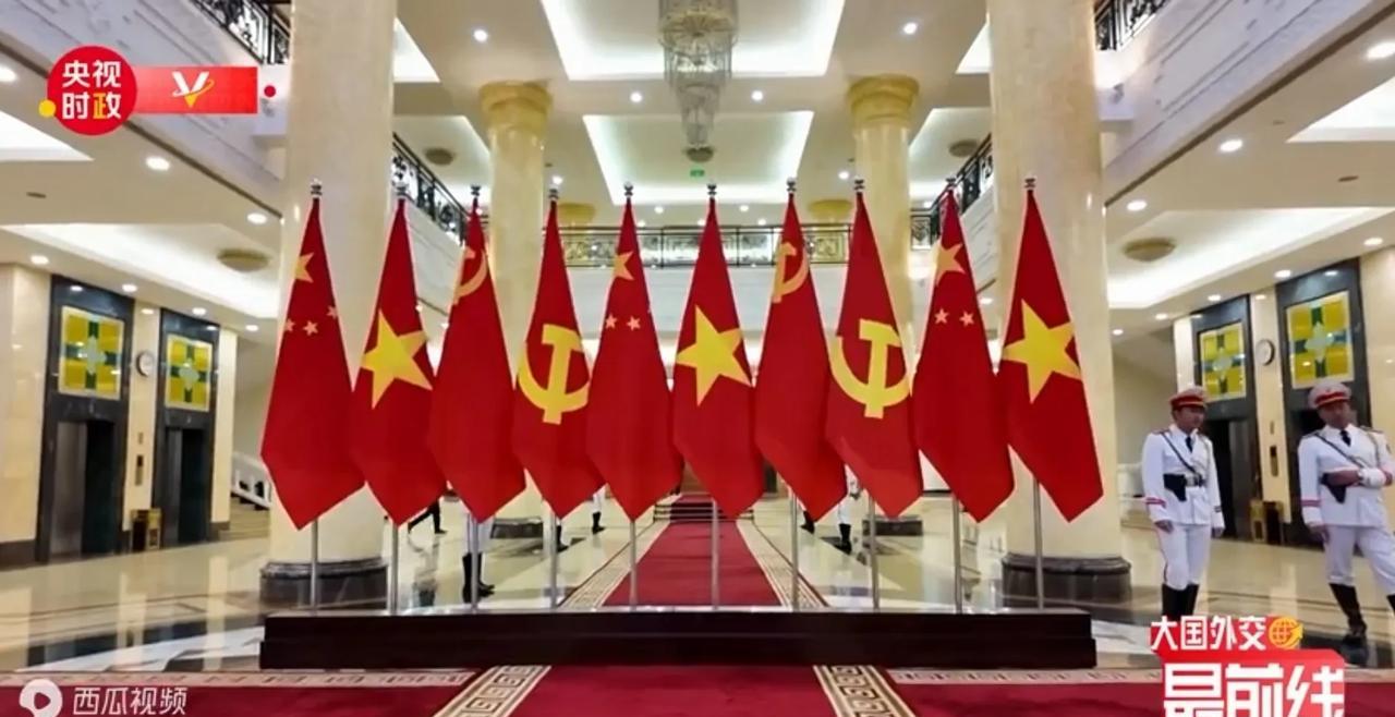 越南被美国欺压到悬崖边上了，中越45份协议让越南脱离苦海！中国为越南提供巨大的市