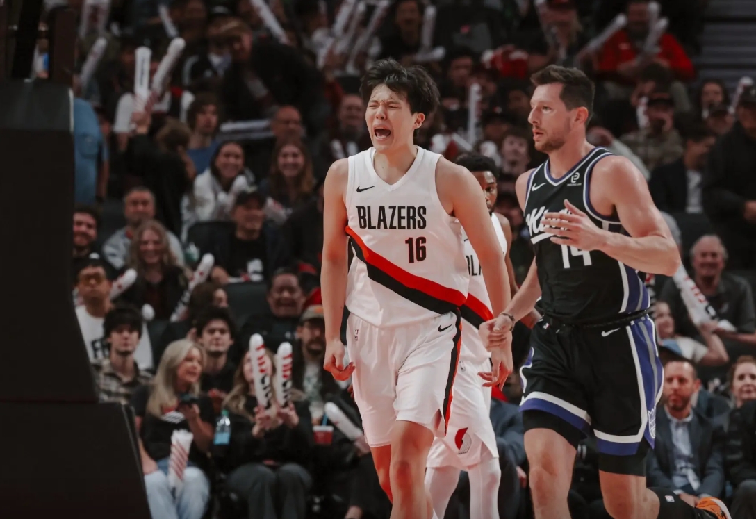 其实没什么好噴杨瀚森的
本来他预测顺位就是35顺位。像他这样的，最近几年就一个马