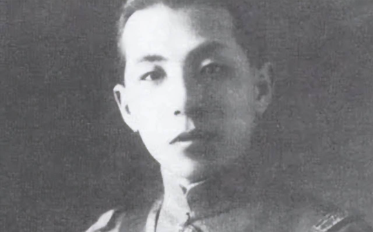 1991年中央派人请张学良回大陆，给足了小四子面子，但他却傲娇的提出三个要求，各个都很难办…