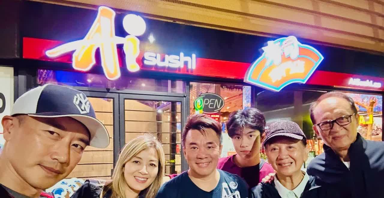 一众亚视演员加拿大重聚，全是熟面孔，你还记得他们吗？
近日，某网友分享了在加拿