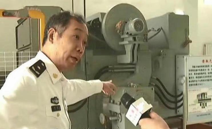 【绝了！支持！】据美国福克斯新闻网10月4日报道，美国战争部长赫格塞思当天在马里