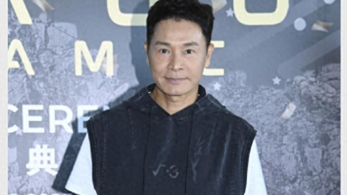 TVB视帝街头派单无人识？身家亿万老板亲上阵惊呆网友