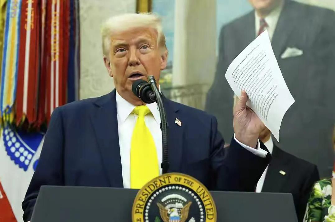 美国总统特朗普又开始打加拿大的主意了，这边俄罗斯与乌克兰的战争还没有形成结束停火