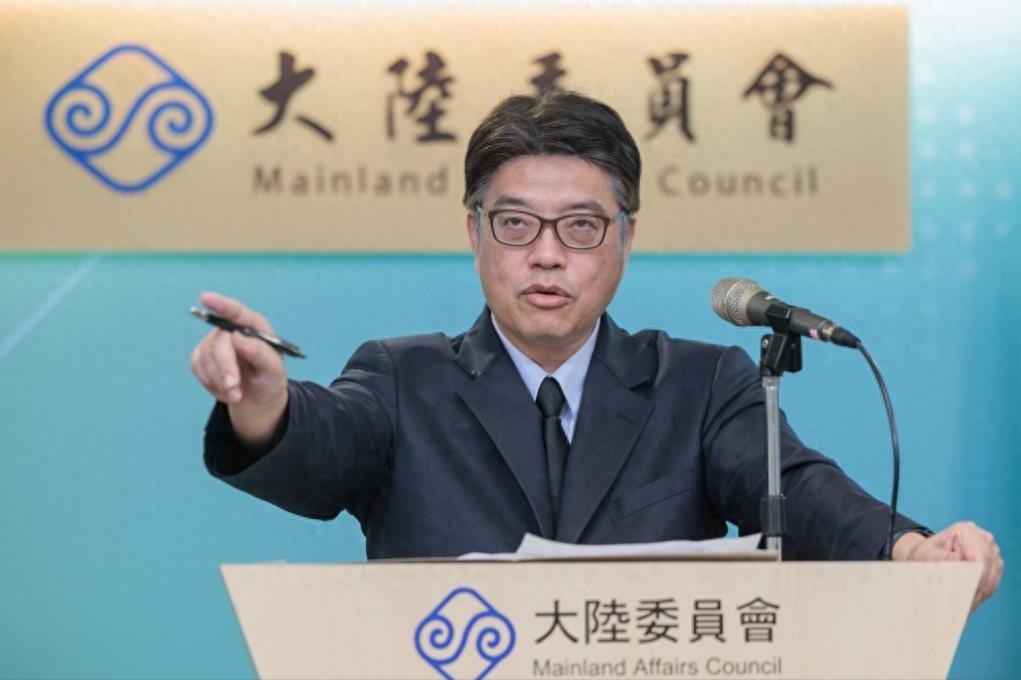 台陆委会遭反噬！
据台湾《联合报》报道，台陆委会今天（6月29日）报警称，凌晨再