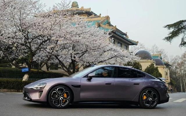 Su7max多少钱
Su7max在深圳或惠州全款落地多少钱