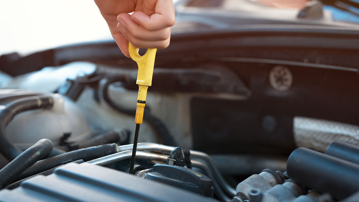 油价年内首涨倒计时！老司机亲测5大省油秘籍，最后一招能省出奶茶钱