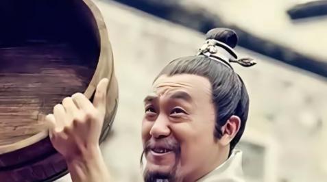 1369年，71岁朱升，向朱元璋辞行：“陛下，老臣要回家祭祖。”朱元璋欣然同意，