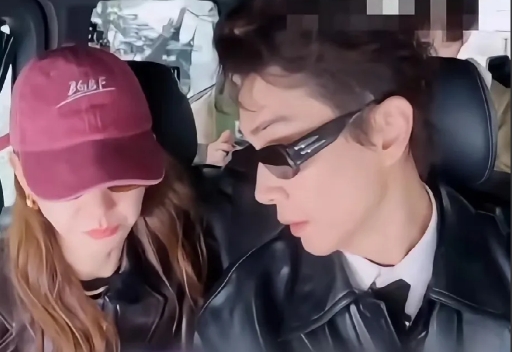 李承铉是懂女生的，怪不得能收服7哥

综艺里！戚薇随口问国外有没有奶茶店，李承铉