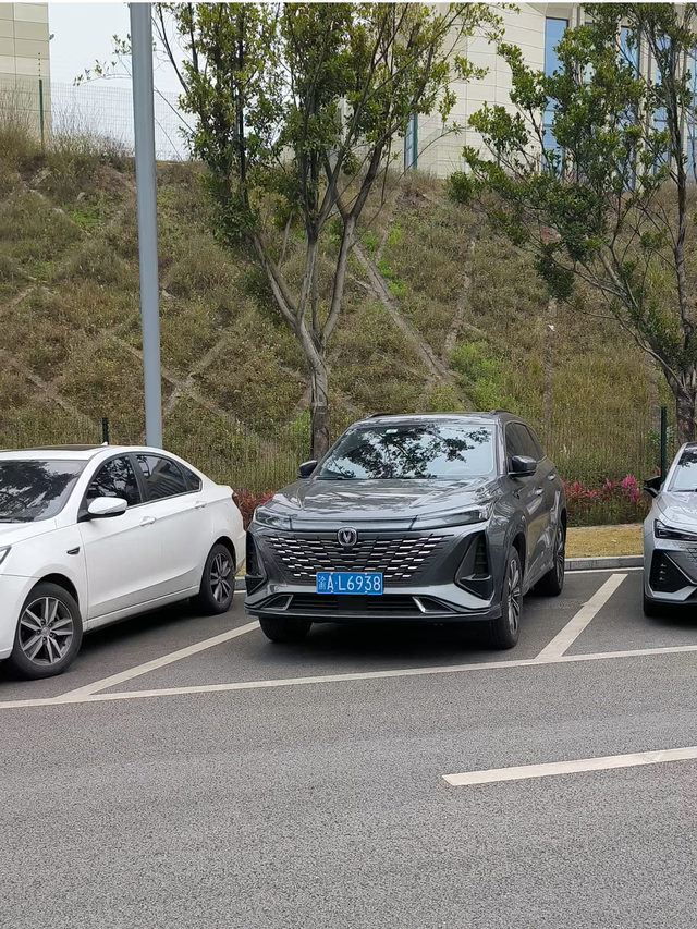 一万多公里的75P真香
从提车至今，不知不觉跑了一万多公里了，这几个月用下来总体