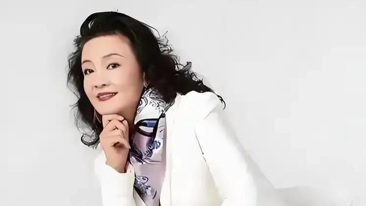 张兰汪小菲遭禁言！网络言论自由有边界