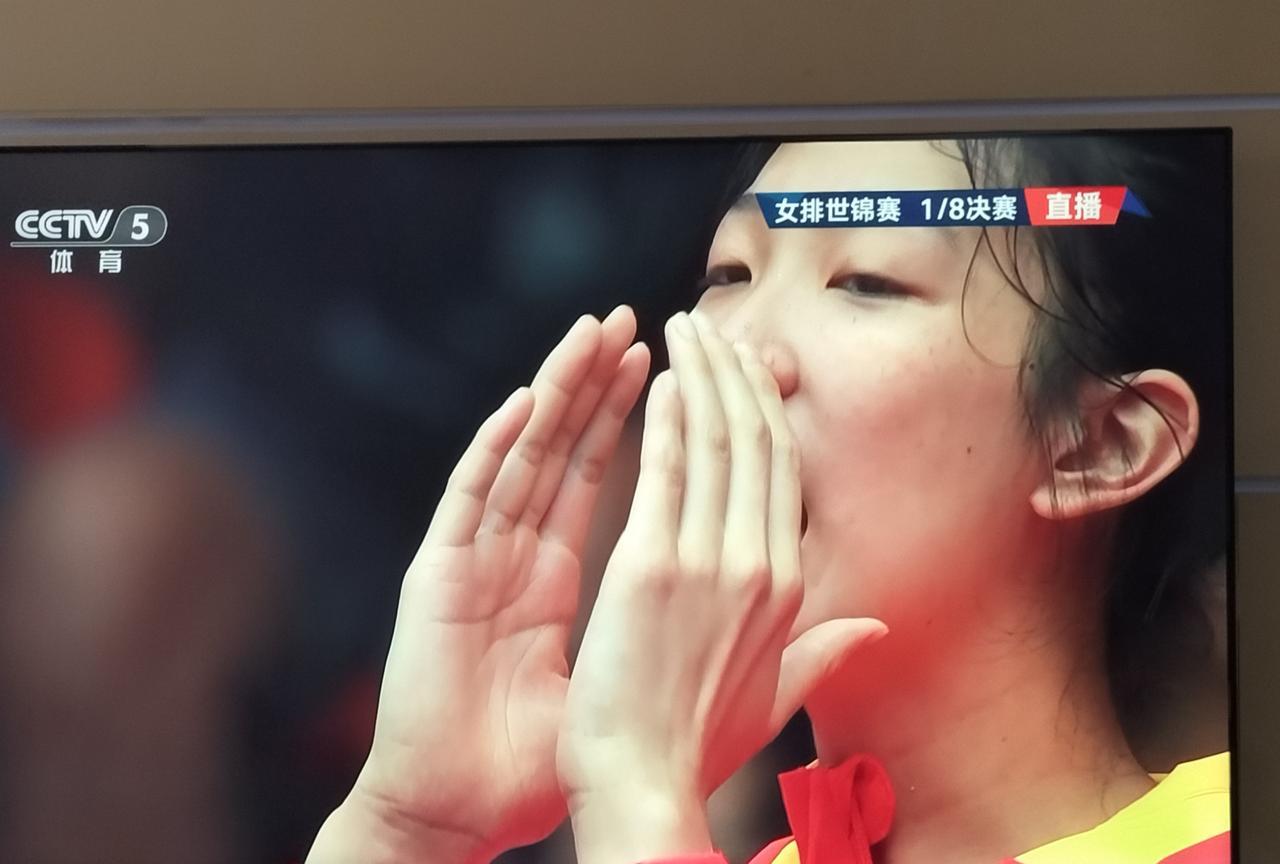 法国女排队打疯了！今天晚上的世界女排锦标赛，八分之一决赛，法国女排对中国。
无论