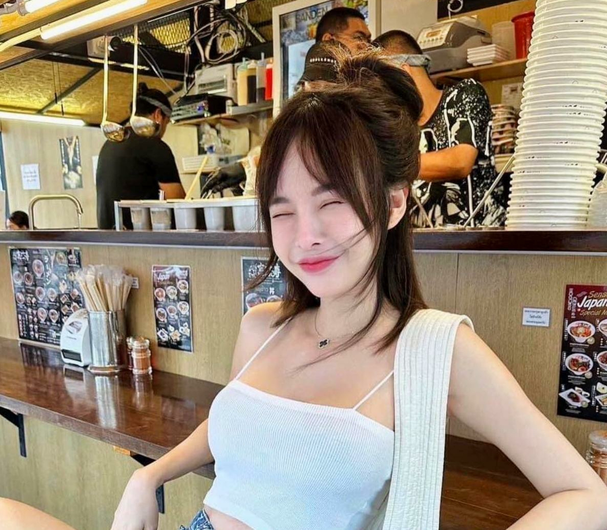 老公去交流，语言交换的女搭档总读错暧昧单词。