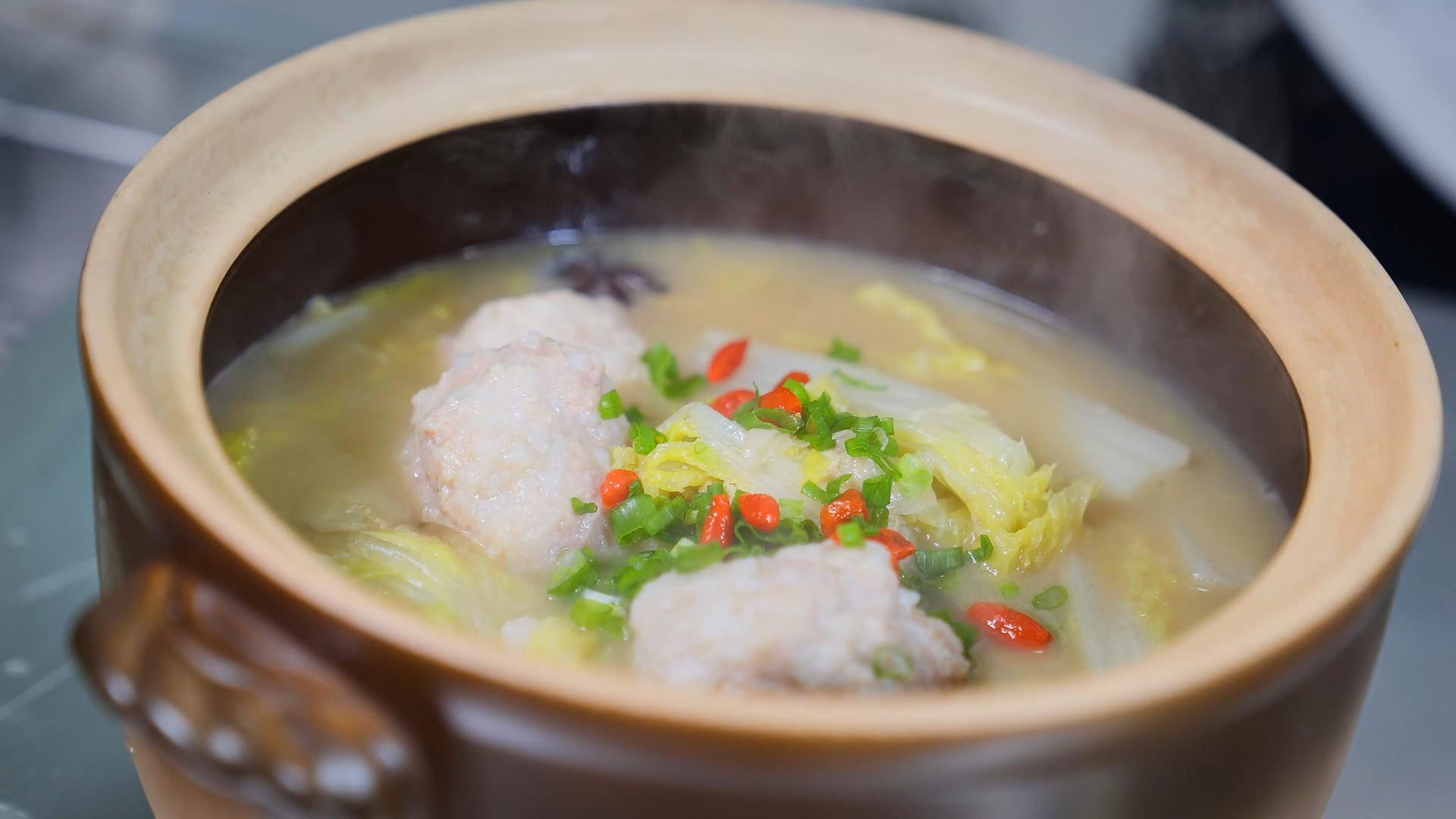 冻豆腐糊味这么重？是坏了吗？我差点直接扔了！