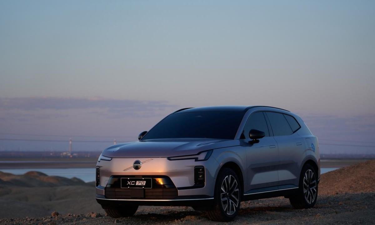 智能化比肩新势力？沃尔沃全新XC70上市前瞻。
自打沃尔沃全新XC70开启预售，