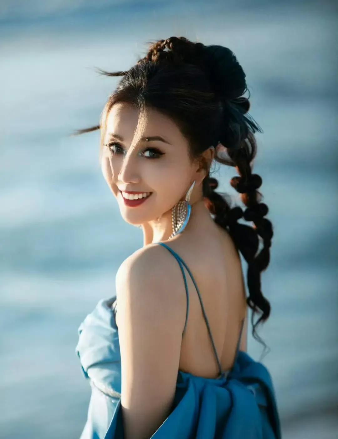 #央妈发了6条王蓉##浪姐6爆笑点评# #明星浪姐综艺# 家人们谁懂啊，看《浪姐