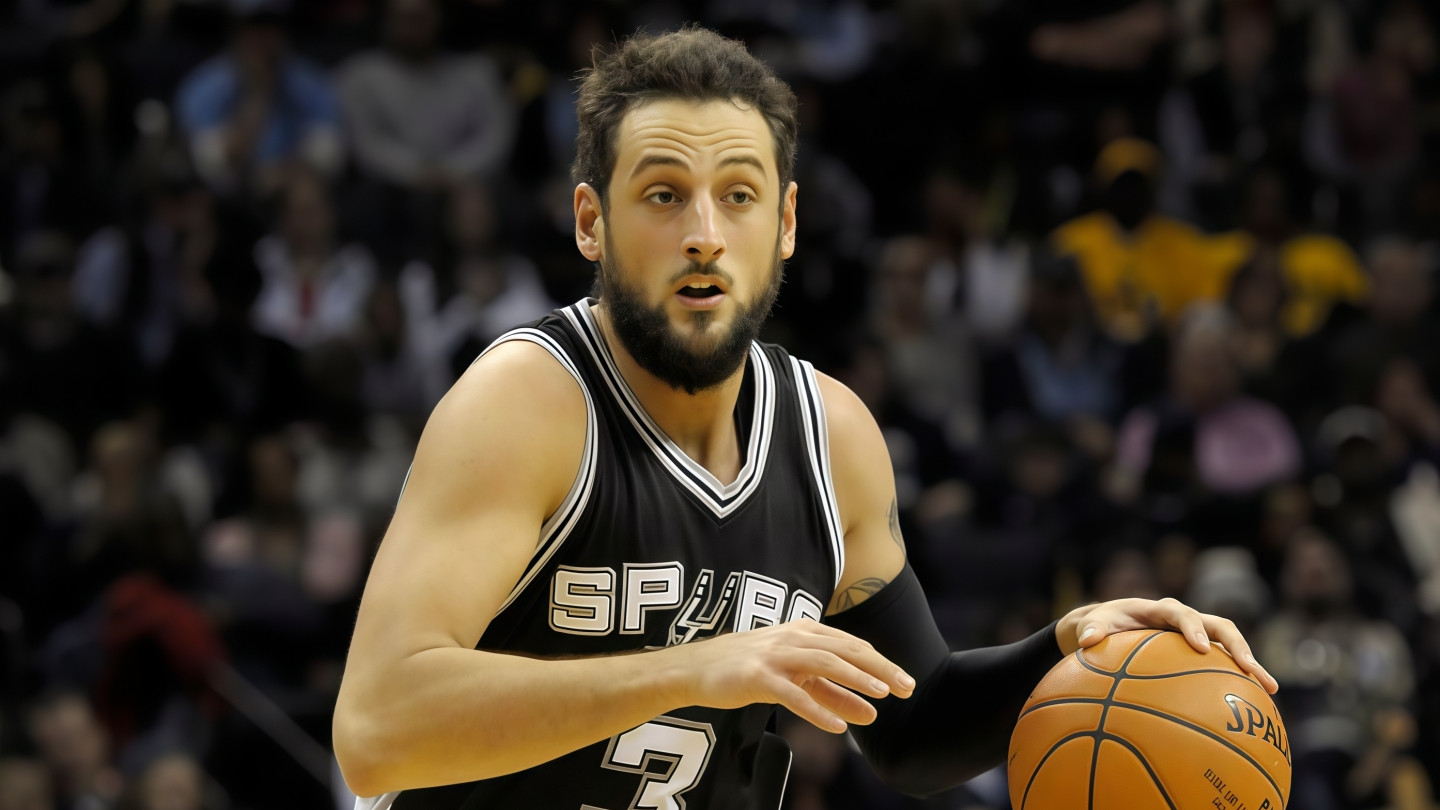 马科·贝里内利，擅长外线投射的侧翼