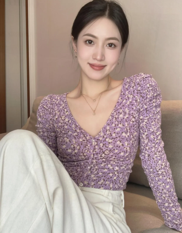 40岁还有少女感吗？
每个阶段有每个阶段的美
