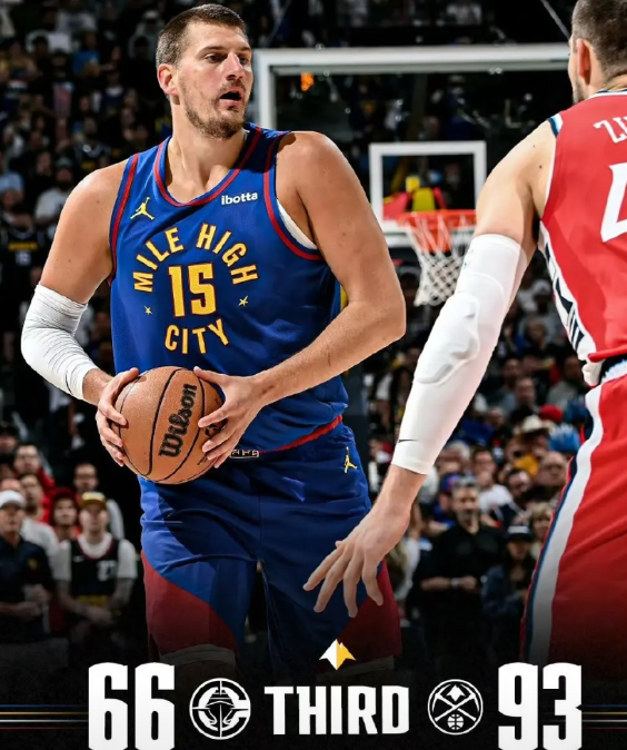 抢七大战三节落后27分，快船表现得根本不像一支NBA球队，攻防完全跟不上掘金节奏