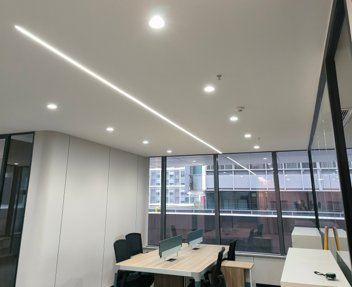 办公区年省11000+电费的秘密，竟藏在晶映这个免费工具里