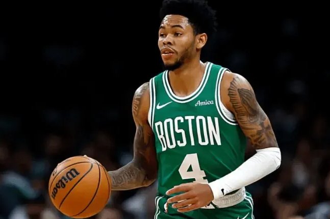 NBA常规赛，魔术对阵凯尔特人的全场比赛已结束，魔术129-138凯尔特人。
凯