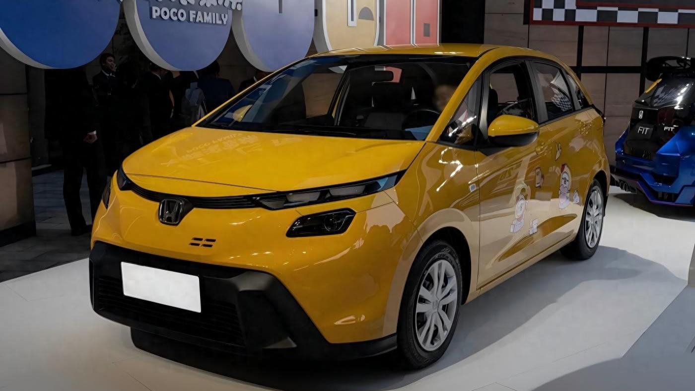 新款本田飞度怎么样？外观造型个性运动，车辆配置还需提升