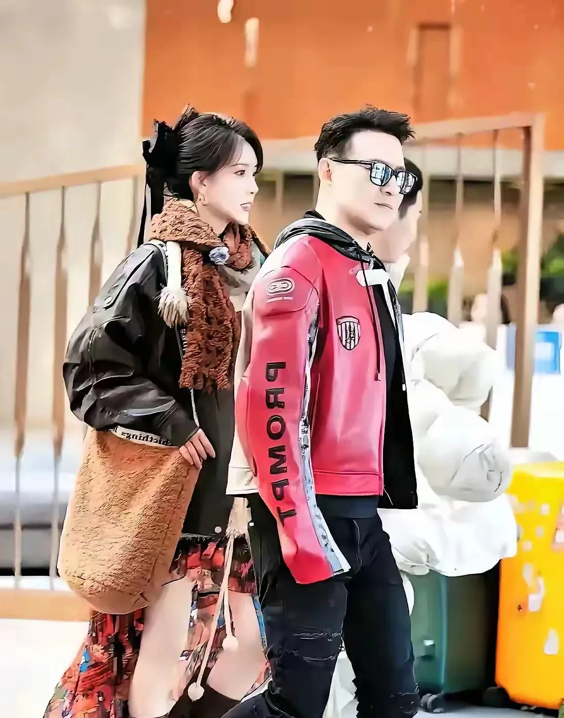 章子怡汪峰婚姻关系讨论











我的天哪！这瓜保熟吗？章子怡和汪峰