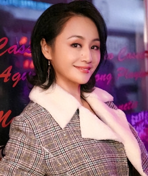 【曹颖在节目中自曝患胃癌 坦言最放心不下儿子】

5月22日，据媒体报道，知名主