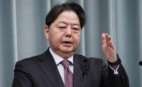 看了北京大阅兵后，日本向中方作出解释和承诺，已决心不再重蹈历史覆辙。果然还是亮剑