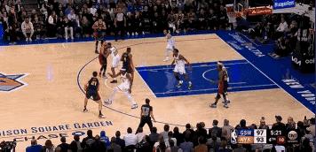 #nba# 赤裸裸挑衅啊，尼克斯怎么忍啊。
面对尼克斯，库里打的很出色啊，尤其这