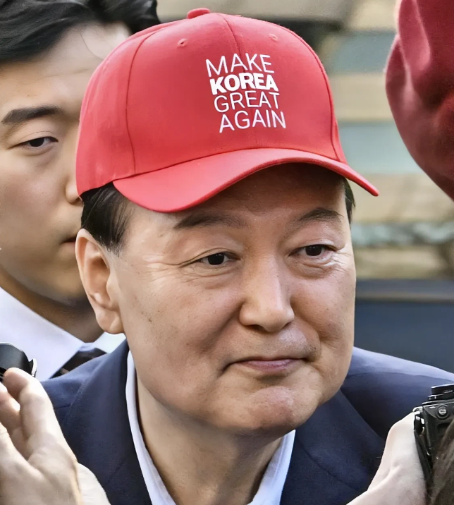 尹锡悦明日将面临审判

据韩国方面消息，前总统尹锡悦将于当地时间周一再次接受审判