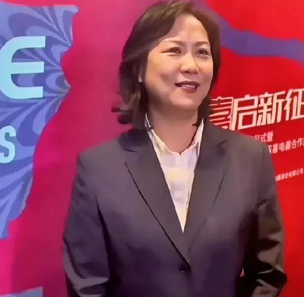觉得周琦受委屈了，必须站出来为他发声，辽宁体育局这解释绝了。
辽宁体育局这位阿姨