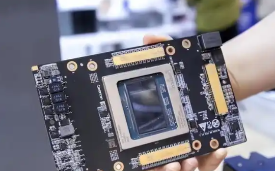 为什么俄罗斯不担心芯片、光刻机断供？只因为他们彻底摆烂了…