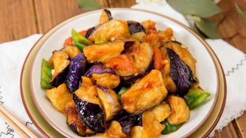 软糯入味超下饭！红烧茄子不吸油秘诀，拌着米饭能吃撑