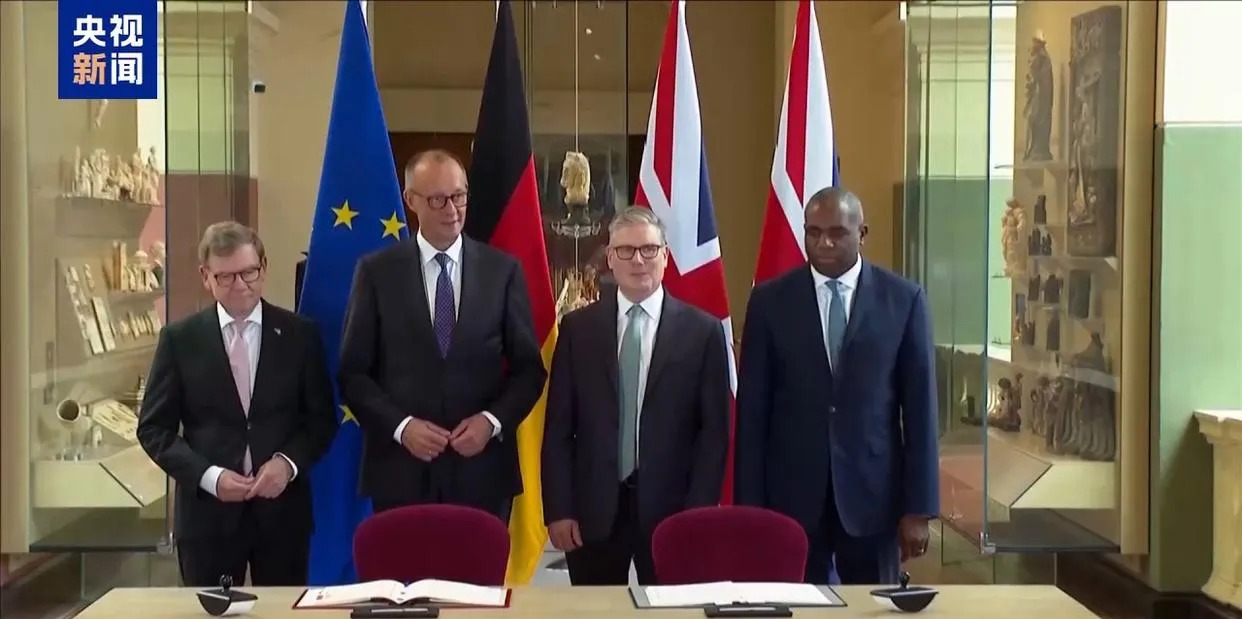 英法德备战，欧洲要打仗了











天哪！欧洲这是怎么了？感觉就像一