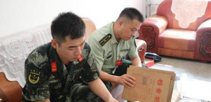 云南，一男子18岁应征入伍时被告知政审不合格，经查证，自己曾在2000年吸食毒品