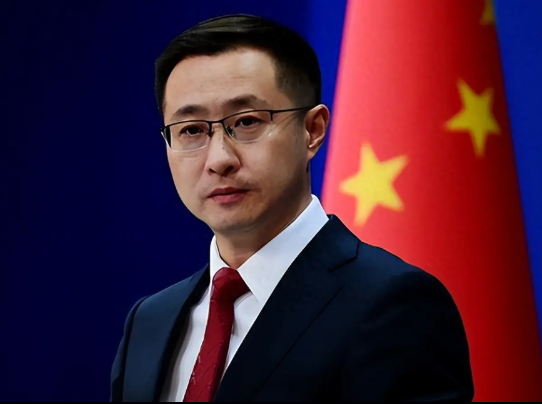 中方对美国的称呼有了改变！关税加至125%，27个国家已进入“备战”状态，特朗普