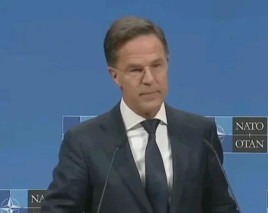 “北约比罗马帝国、拿破仑帝国更强大，所以，北约最终必然战胜俄罗斯。”——吕特自吹