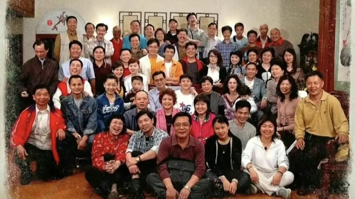 从“鸡同鸭讲”到“无言以对”：《外来媳妇本地郎》的25年漫长告别，藏着两代人的青春