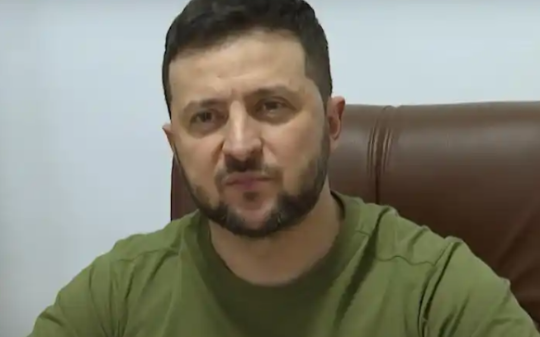 最大危机降临基辅！怕死的泽连斯基准备跑路，已经联系了美国的军机接送，3000万乌克兰国民只能自生自灭