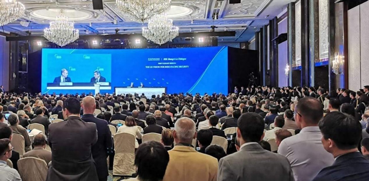 世界巨头齐围攻中国，这会是场鸿门宴吗？











---




