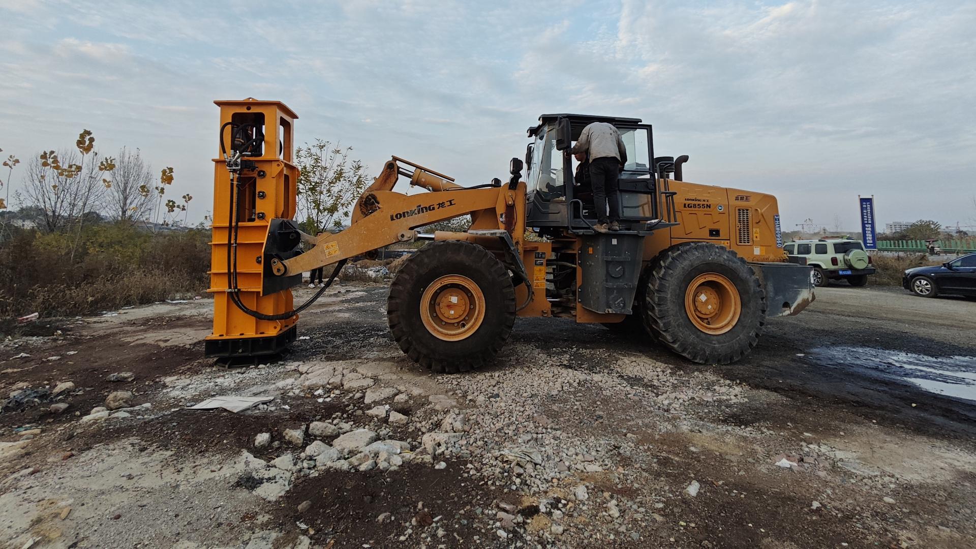 高速液压夯实机：可靠高效的施工伙伴