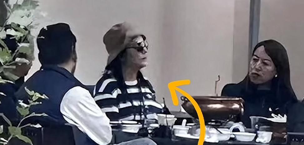 49岁赵薇近照曝光！头发花白面容憔悴，被强制执行1.4万元，原来“封杀”只是冰山
