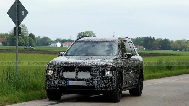 第二代宝马X7首曝，或2027年见，iX7纯电版将登场，与问界M8竞争