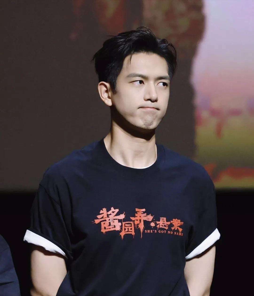 天呐，李现演《酱园弄》反派张保福，预告里那眼神，狡黠狠厉，和以前角色完全不同。他