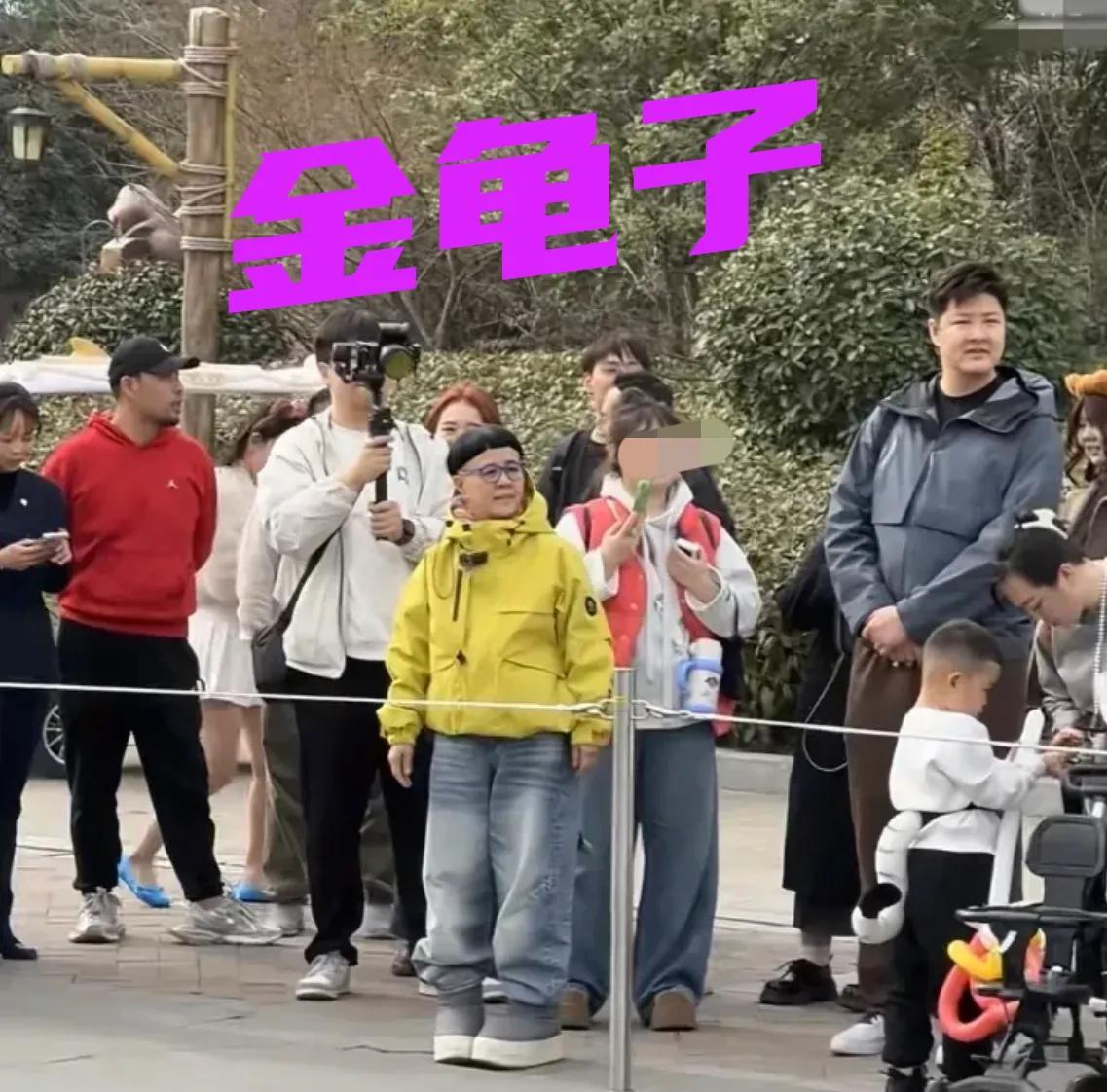 金龟子的身高，有没有155cm？
小时候就看金龟子长大的，那时候还有个董浩叔叔，