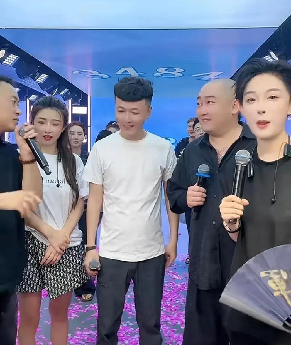 仙家老徒弟大集合，曾经势不两立，如今都化干戈为玉帛！
       仙家老徒弟大