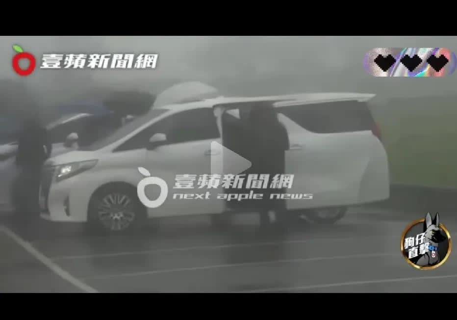 去世41天，大曲线终于下葬了！
连老天爷都看不下去，乌云暴雨，具俊晔抱着骨灰盒